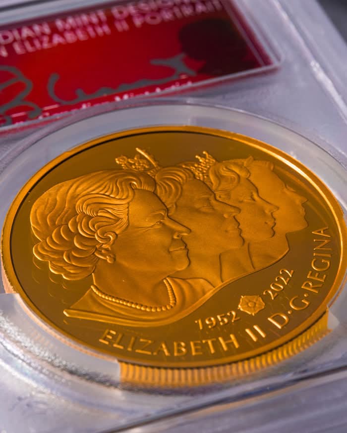 2022 $250 Canada Imperial State Crown Au | First Day of Issue PCGS PR70DCAM | Susanna Blunt Autograph