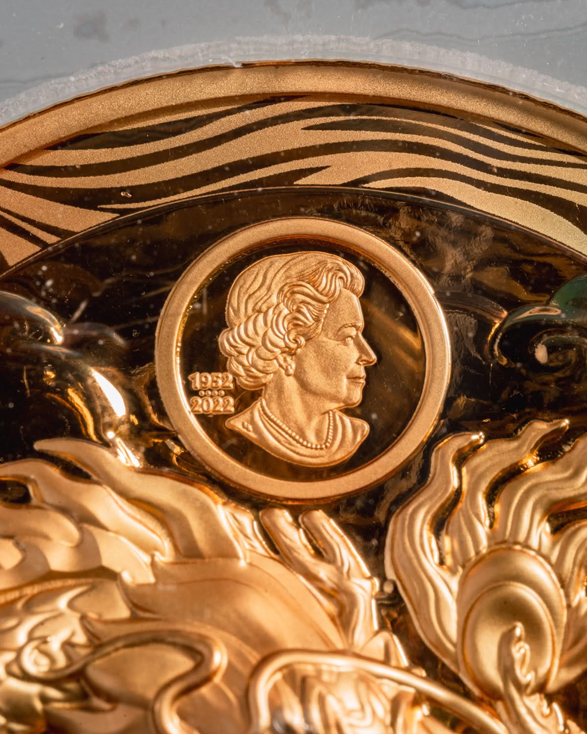 Dragon gold coin