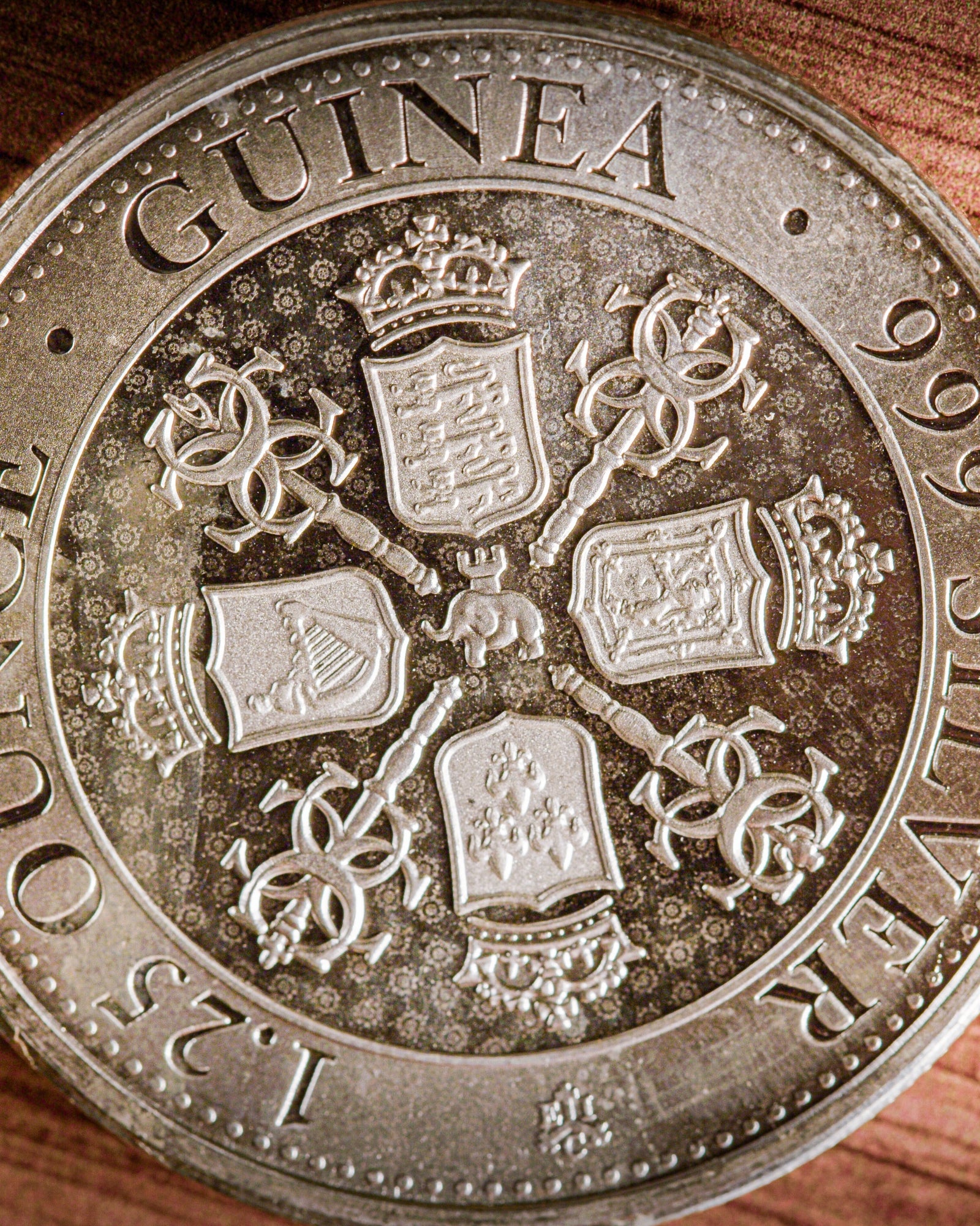1.25 oz Silver Rose Crown Guinea | Raw | Random Date
