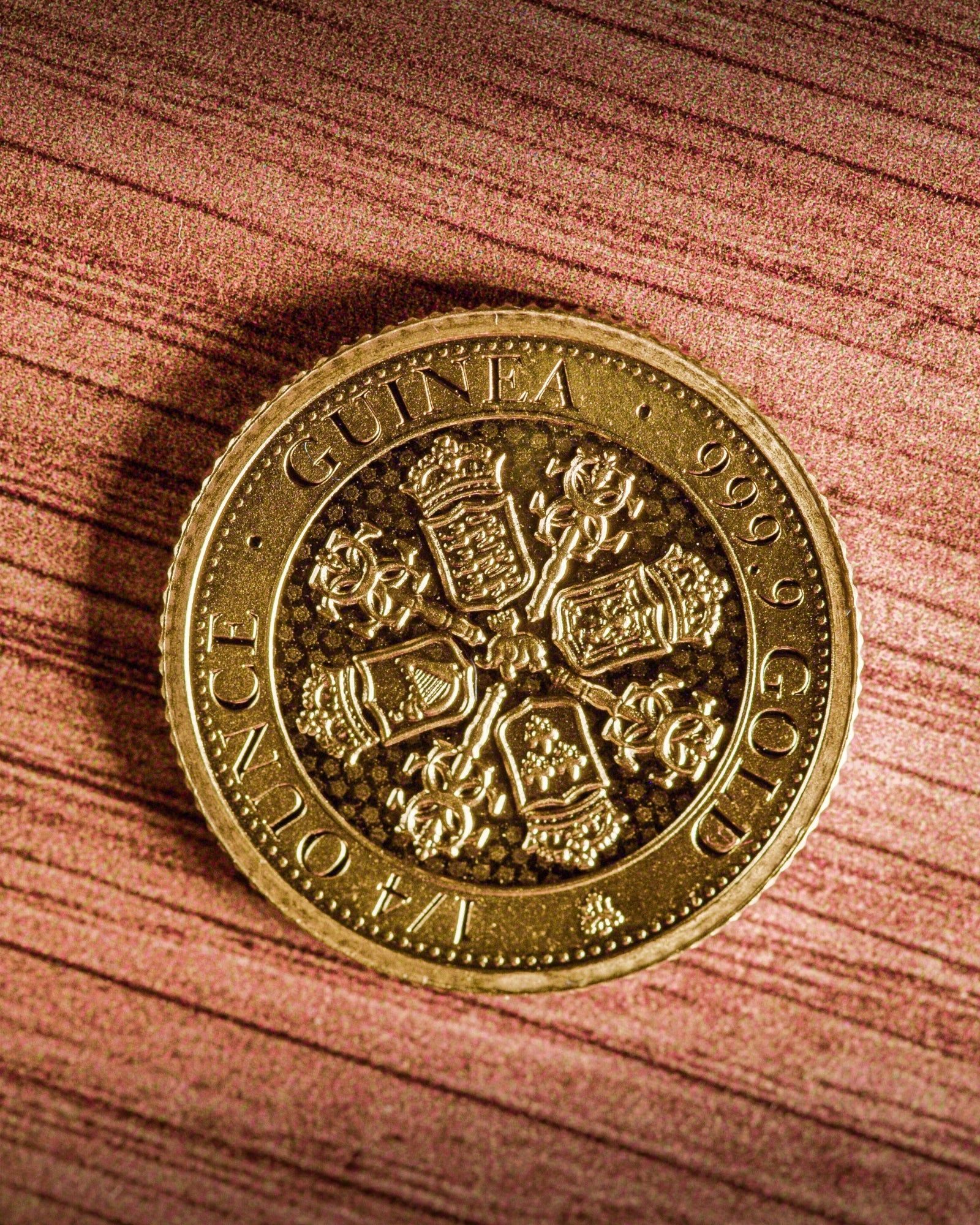 1/4 oz Gold Rose Crown Guinea | Raw | Random Date